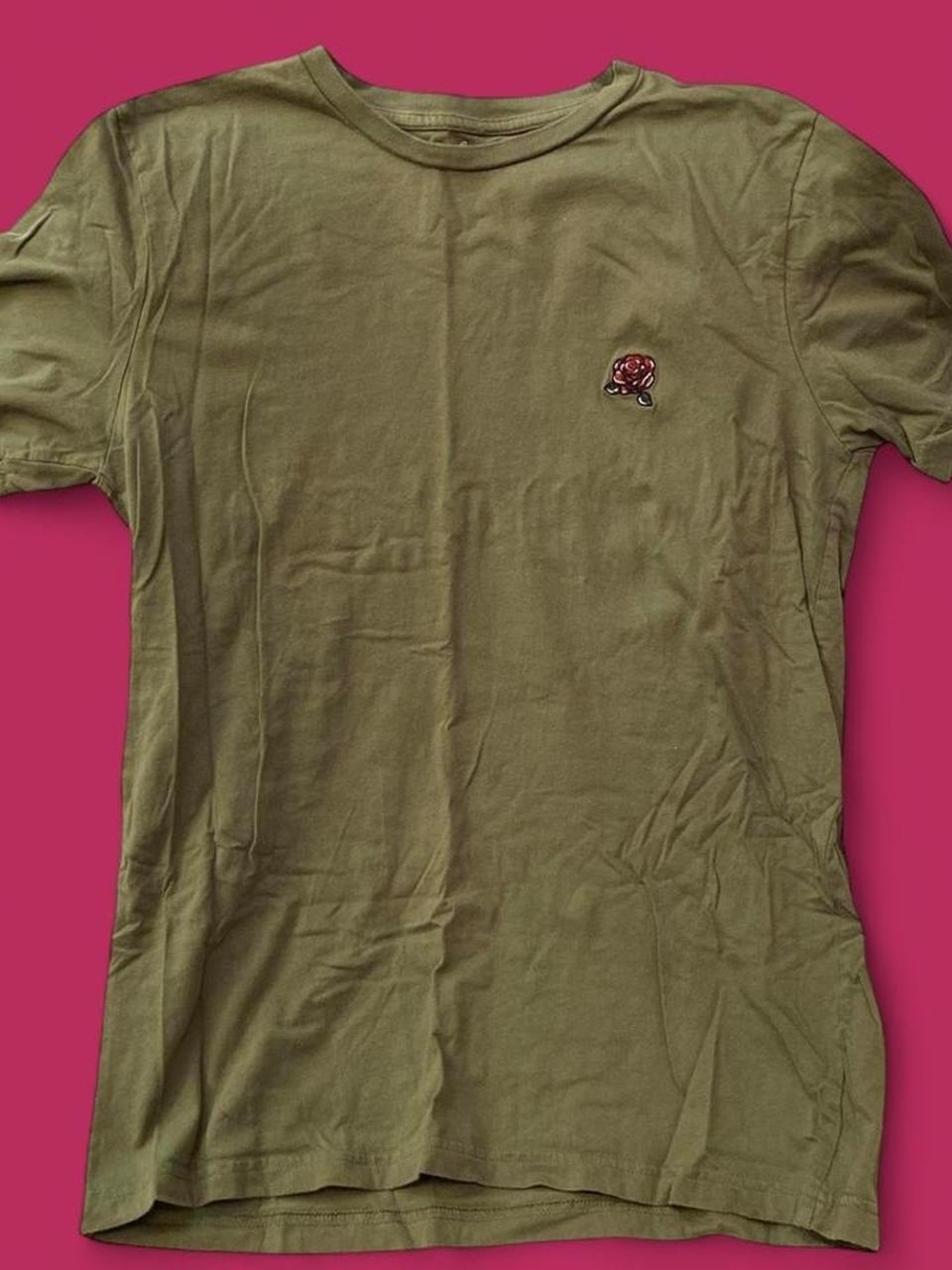 Olive Green Short Sleeve Tee with Rose Embroidery